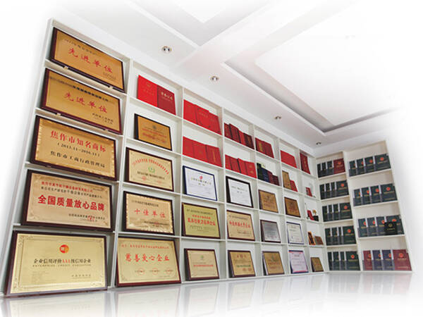 污泥烘干機(jī)廠(chǎng)家榮譽(yù)資質(zhì)圖片